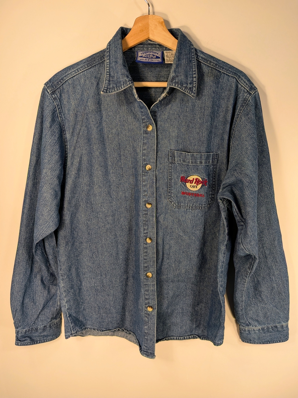 Vintage Hard Rock Cafe Montreal Denim Shirt XL Embroidered Guitars